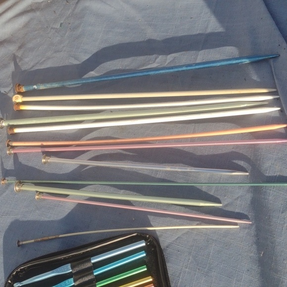 Colorful Knitting Needles and Crochet Hooks Set - Picture 3 of 4